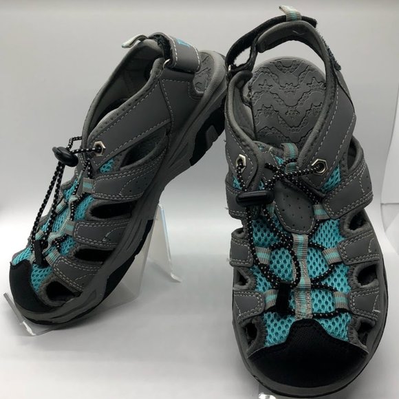 women's closed toe athletic sandals